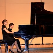 Концерт блестящего дуэта казанских пианистов – нашей землячки Екатерины Чеботарёвой и Кирилла Егорычева